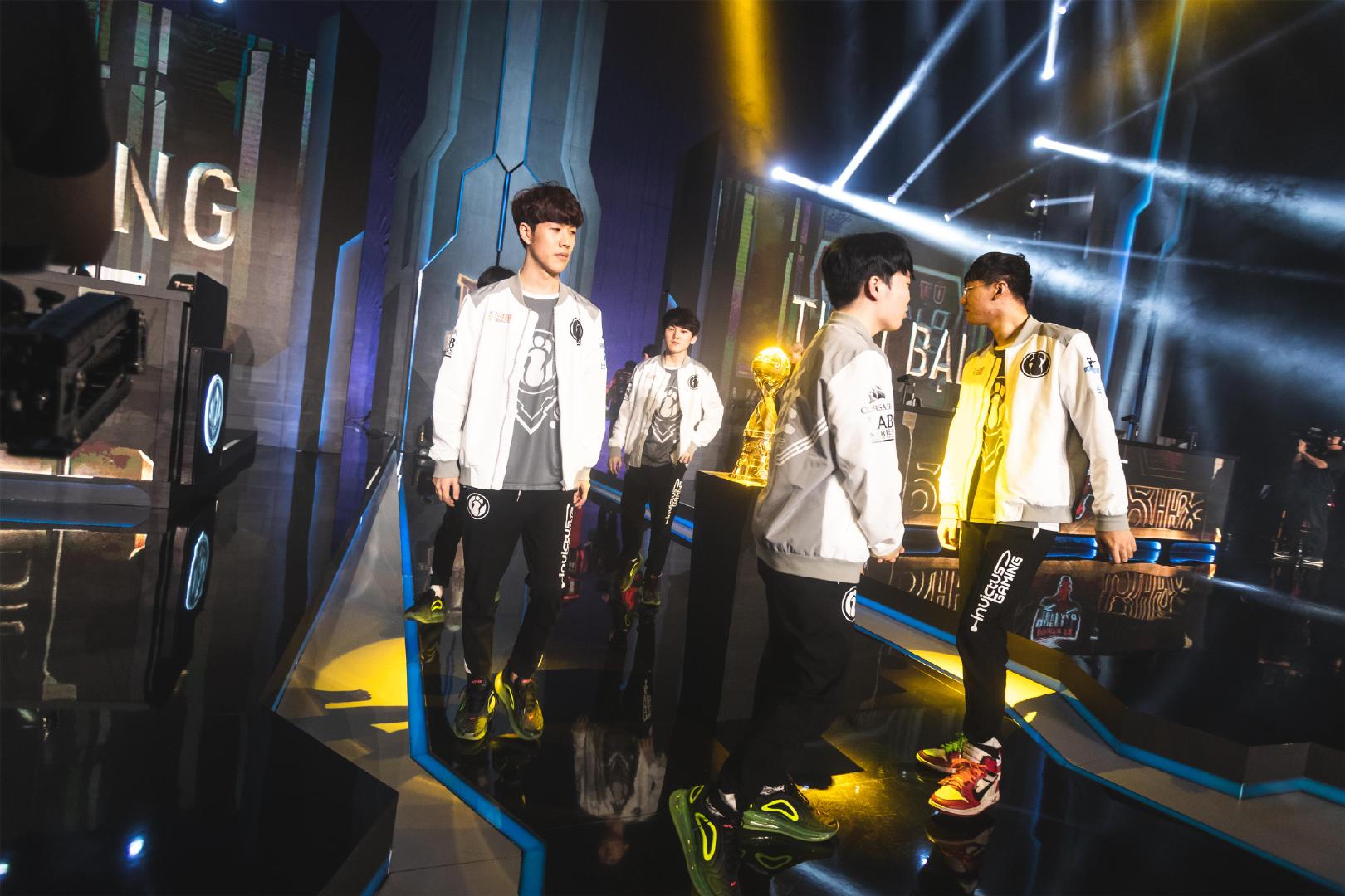 DOTA2 TI3冠军S4职业生涯达2000场！