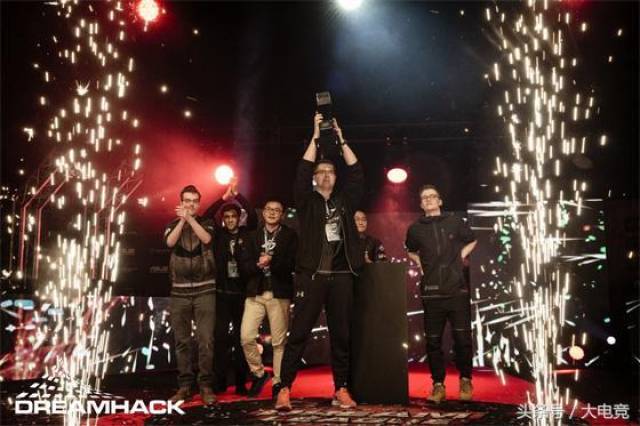 G2 Club 正忙：我们准备了 Uzi 和 Ming 加入 G2 的海报，人在哪里？